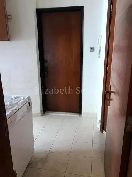 4 Bed Condo for Rent in  Kim Lin Park - Image 13