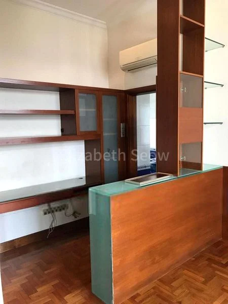 4 Bed Condo for Rent in  Kim Lin Park - Image 3
