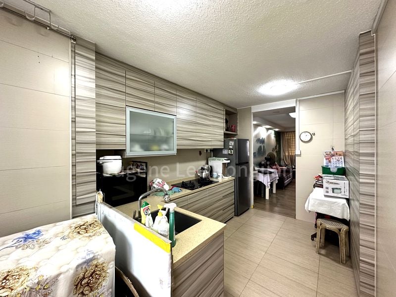 3 Room (3S) HDB for Rent in  801 Yishun Ring Road - Image 4