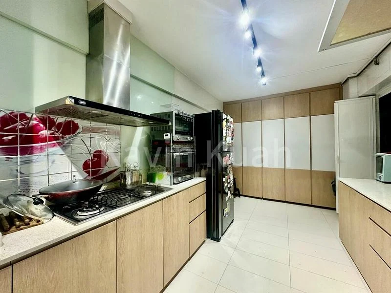 5 Room (5A) HDB for Sale in  306 Hougang Avenue 5 - Image 1
