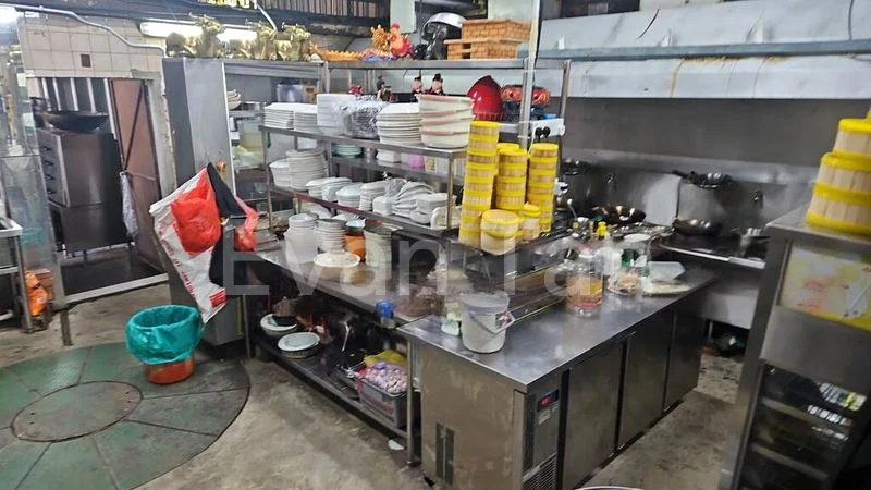 Food & Beverage for Rent: Level 1 F&B Shop along Changi Road! Huge Size with Fitted Rooms! - Image 1