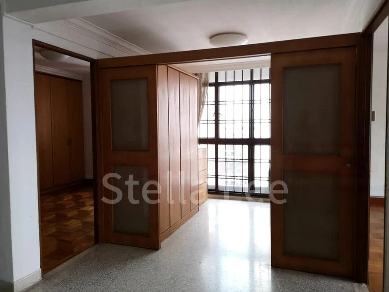 5 Room (5I) HDB for Rent in  26 Dover Crescent - Image 2