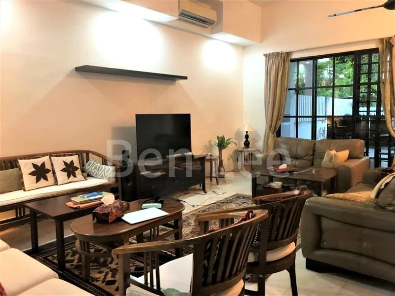 4+1 Bed Terraced House (Landed) for Rent in Rosedale - Image 7