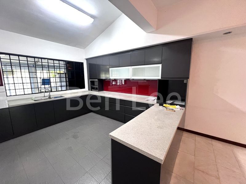 4+1 Bed Terraced House (Landed) for Rent in Rosedale - Image 1