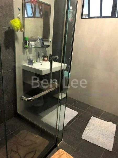 4+1 Bed Terraced House (Landed) for Rent in Rosedale - Image 8