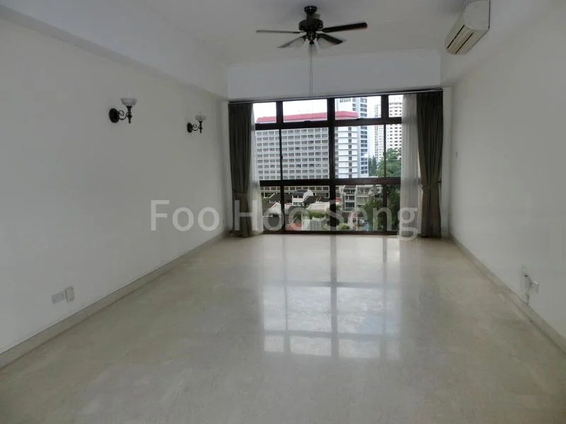 2 Bed Condo for Rent in  Richmond Park - Image 2