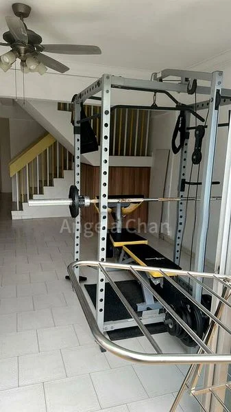 Common Room (HDB) for Rent in  216 Jurong East Street 21 - Image 4