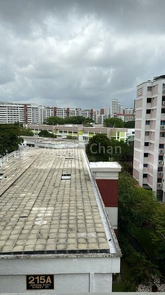 Common Room (HDB) for Rent in  216 Jurong East Street 21 - Image 10