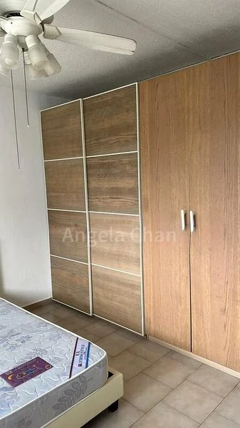 Common Room (HDB) for Rent in  216 Jurong East Street 21 - Image 7