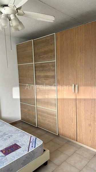 Common Room (HDB) for Rent in  216 Jurong East Street 21 - Image 8
