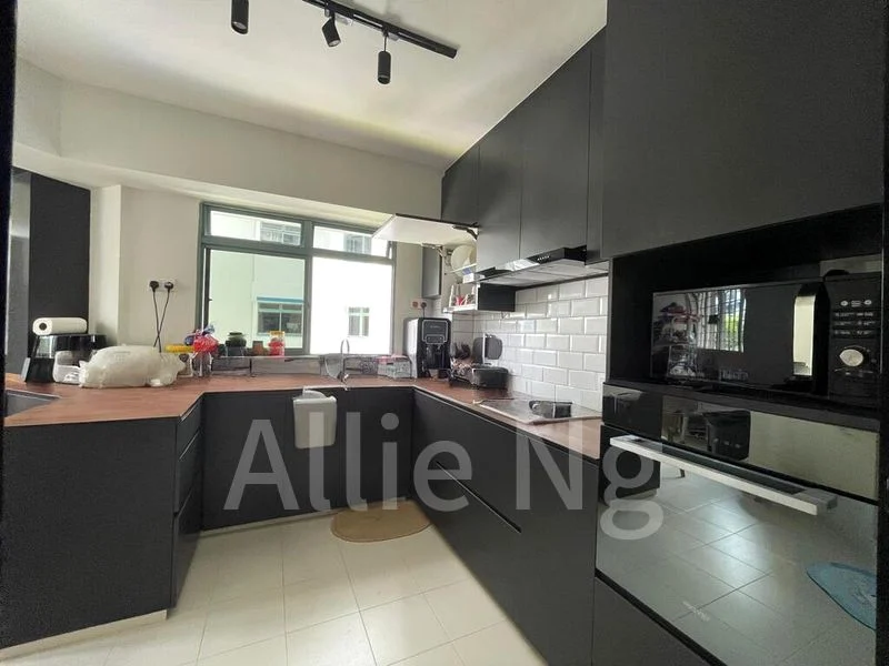 Executive HDB for Rent in  454 Choa Chu Kang Avenue 4 - Image 4