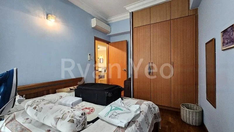 3 Bed Condo for Rent in Chantilly Rise - Image 5