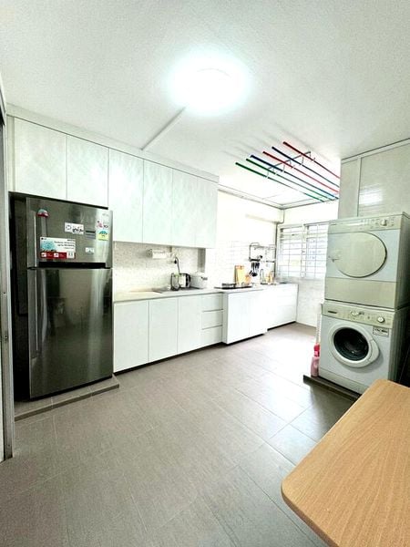 4 Room (4A) HDB for Rent in 487A Tampines Avenue 9 - Image 1