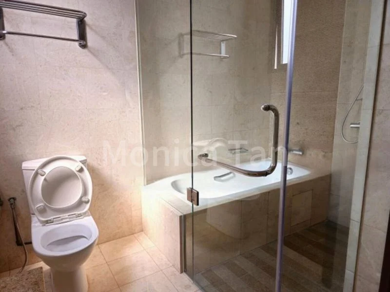 Master Room (Condo) for Rent in  The Linc - Image 4