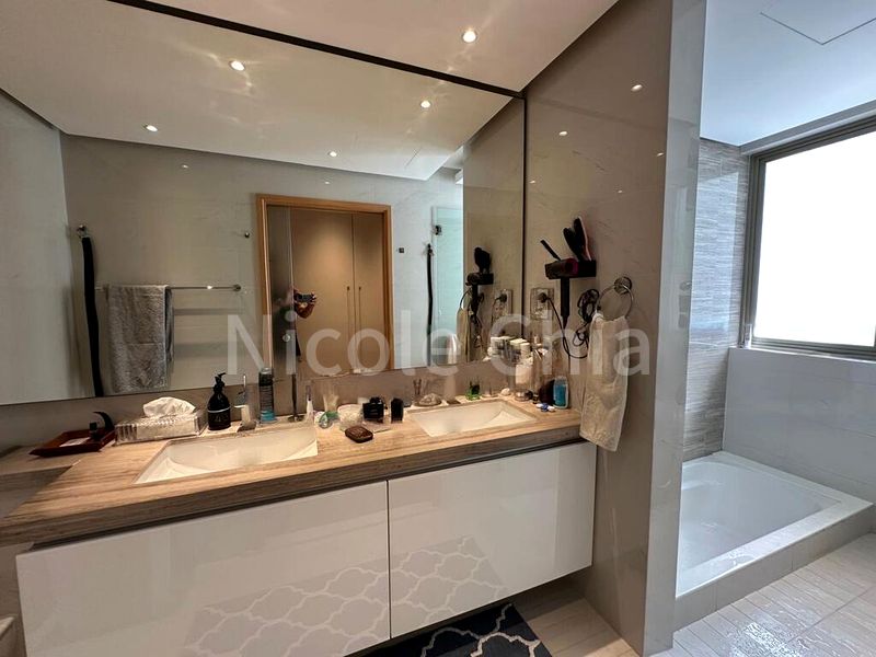 4 Bed Cluster House (Landed) for Sale in  Este Villa - Image 7