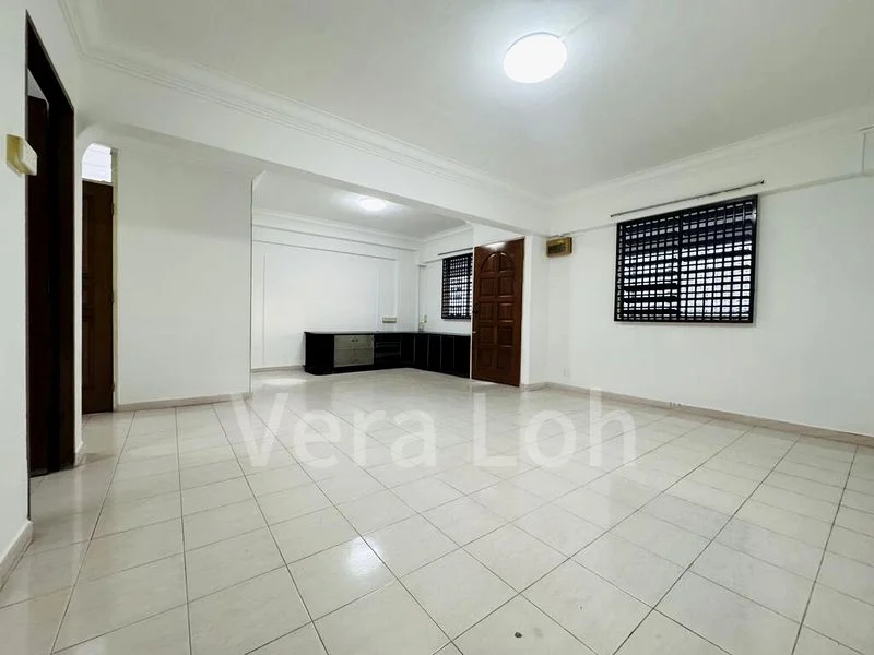 3 Room (3A) HDB for Rent in  364 Clementi Avenue 2 - Image 5