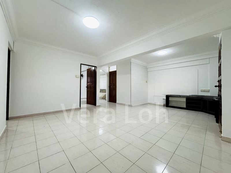 3 Room (3A) HDB for Rent in  364 Clementi Avenue 2 - Image 6