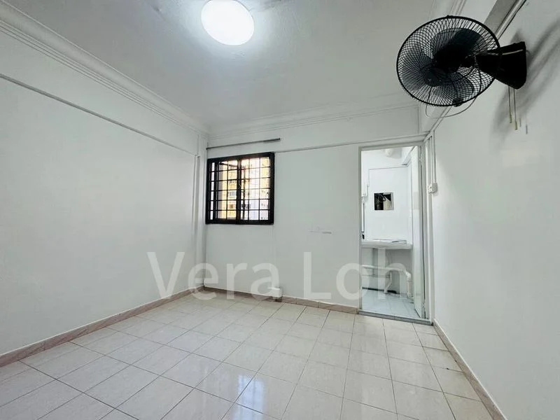 3 Room (3A) HDB for Rent in  364 Clementi Avenue 2 - Image 4