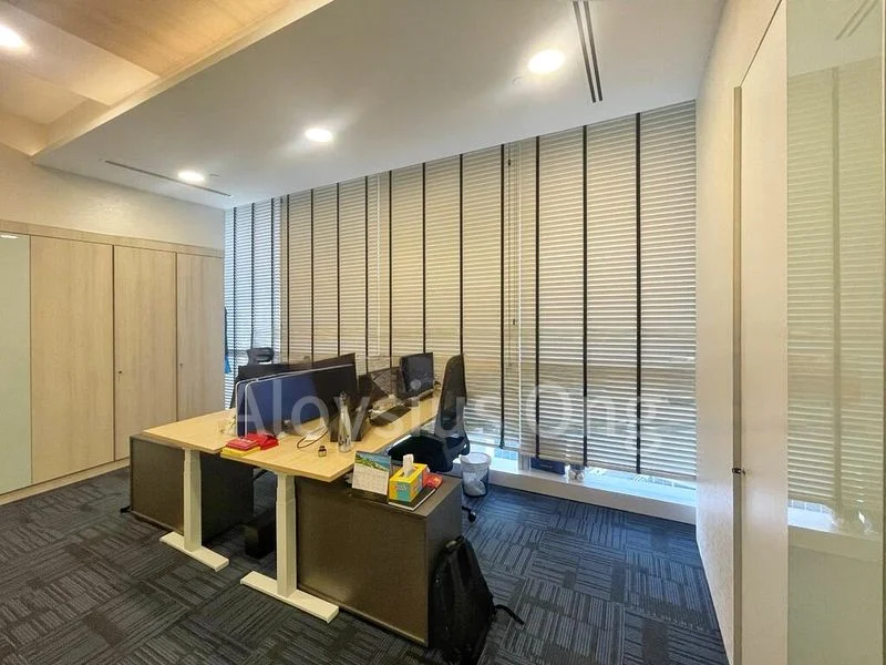 Office for Sale: SBF Center - Image 2