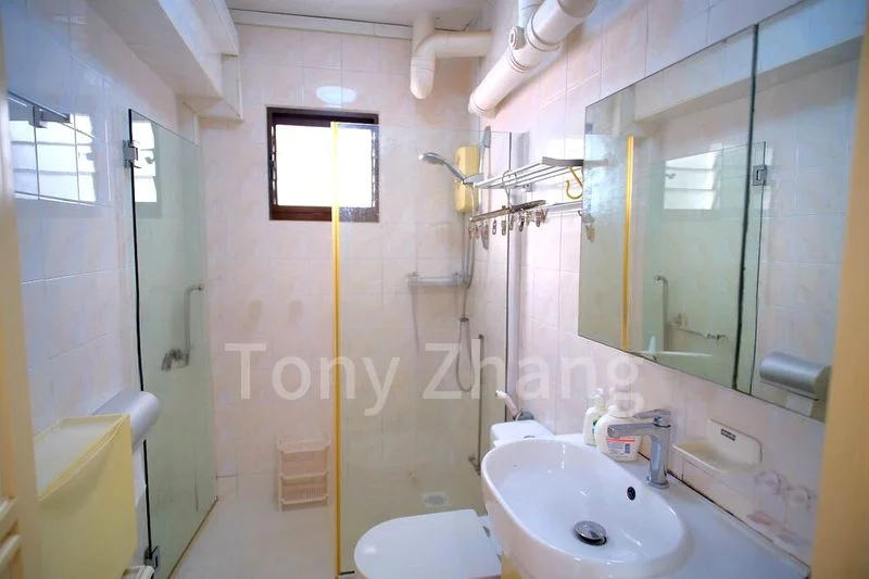 4 Room (4A) HDB for Sale in 130 Rivervale Street - Image 4