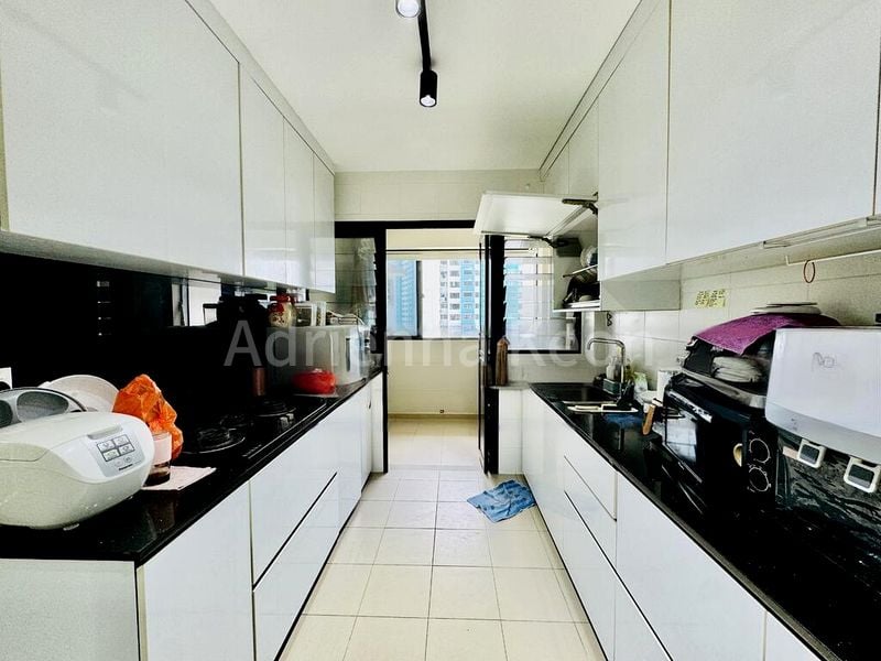 5 Room (5I) HDB for Sale in  546C Segar Road - Image 3