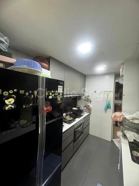 4 Bed Executive Condo for Sale in  Waterbay - Image 8