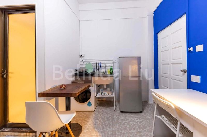 Master Room (Condo) for Rent in  Lloyd Mansion - Image 11