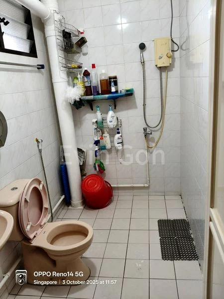 Common Room (HDB) for Rent in  680 Woodlands Avenue 6 - Image 3