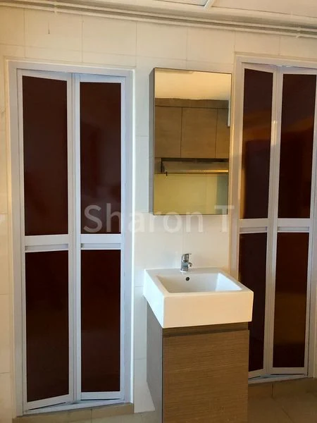 4 Room (4I) HDB for Rent in  60 Marine Drive - Image 1