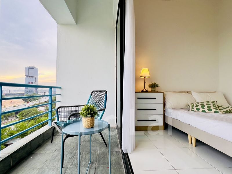 Common Room (Condo) for Rent in  Harbour View Towers - Image 1