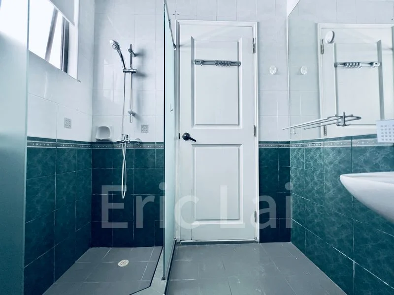 Common Room (Condo) for Rent in  Harbour View Towers - Image 9