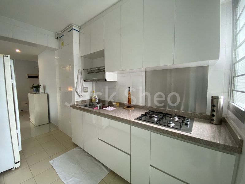 4 Room (4A) HDB for Rent in  28 Ghim Moh Link - Image 7