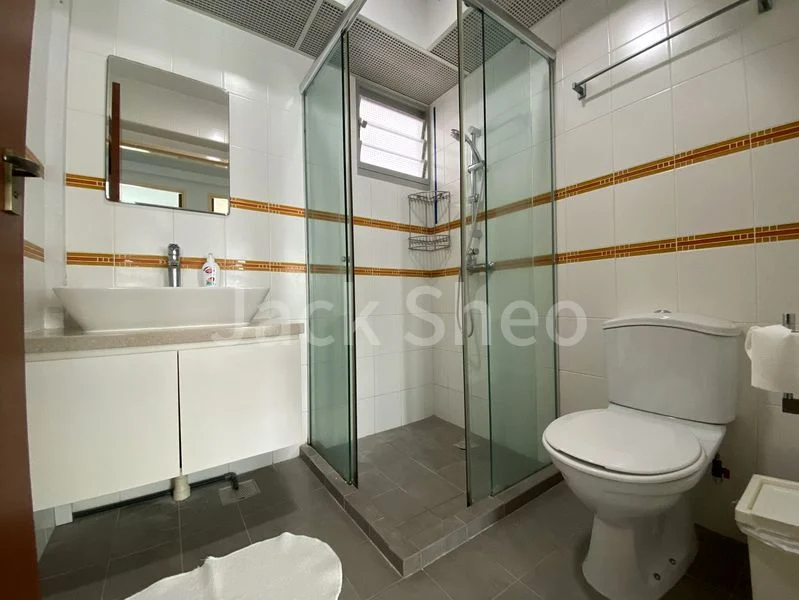 4 Room (4A) HDB for Rent in  28 Ghim Moh Link - Image 6