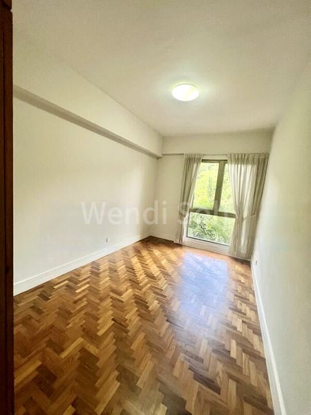 3 Bed Apartment (Condo) for Rent in  Parkview Apartments - Image 6