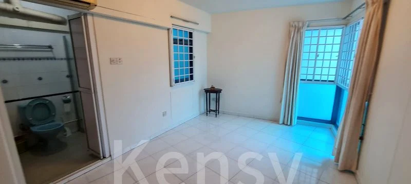 Executive HDB for Sale in  468D Admiralty Drive - Image 7