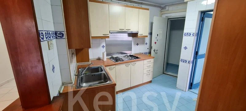 Executive HDB for Sale in  468D Admiralty Drive - Image 10