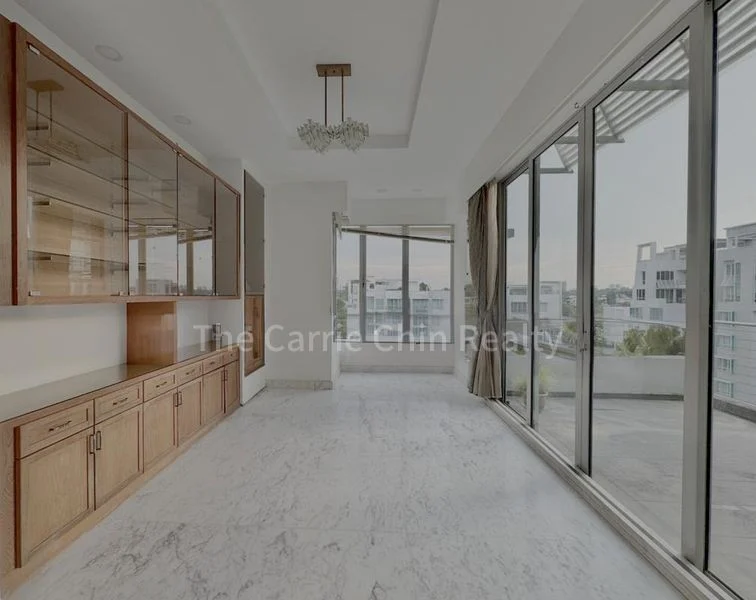 4 Bed Condo for Sale in  The Tessarina - Image 18