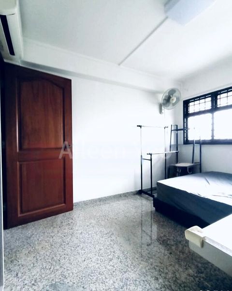 Common Room (HDB) for Rent in  204 Toa Payoh North - Image 1