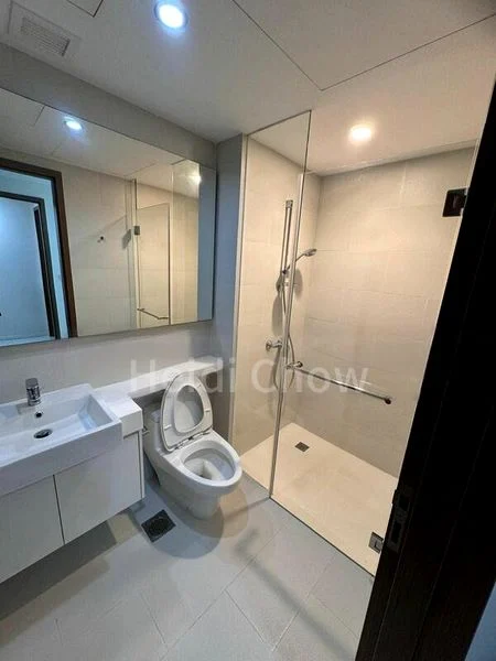 1 Bed Executive Condo for Rent in The Topiary - Image 6