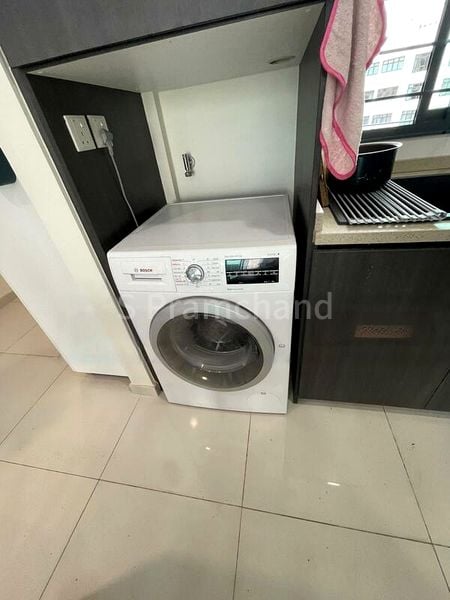 2 Bed Executive Condo for Sale in  Esparina Residences - Image 3