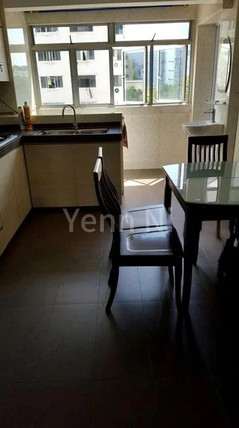 3 Room (3I) HDB for Rent in  169 Stirling Road - Image 5