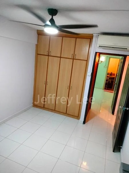 Common Room (HDB) for Rent in 570 Ang Mo Kio Avenue 3 - Image 4