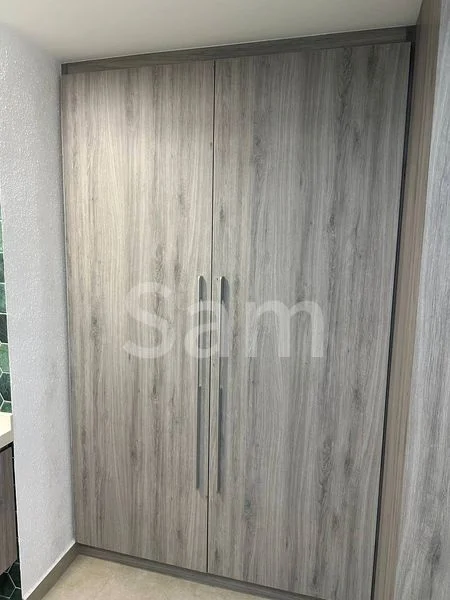 Master Room (Condo) for Rent in  Keng Soon Building - Image 2