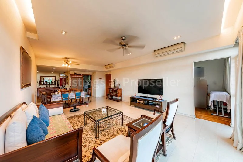 4 Bed Condo for Sale in Costa Del Sol - Image 2