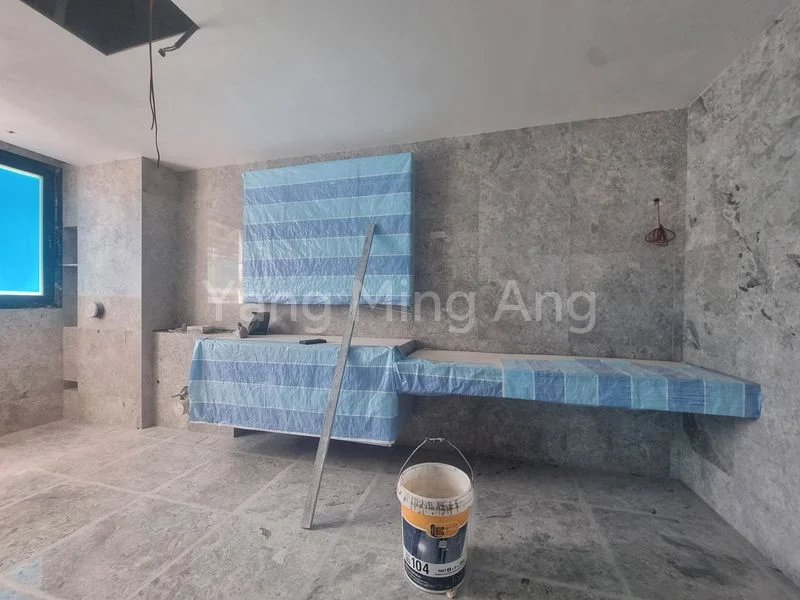 7 Bed Corner Terrace (Landed) for Sale in  Mangis Road - Image 5