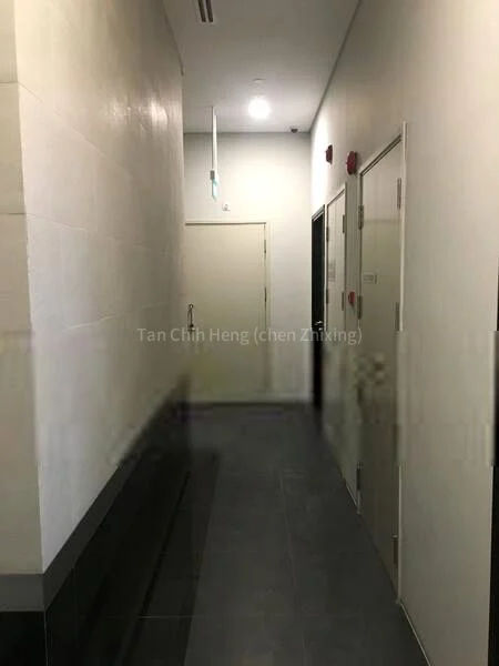 Office for Sale: Tahir Building - Image 3