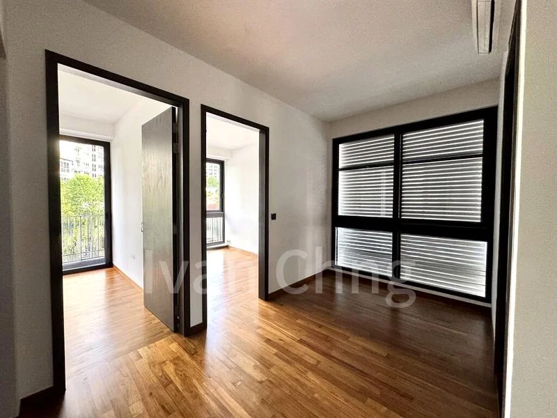 5 Bed Terraced House (Landed) for Sale in  Jalan Loyang Besar - Image 12