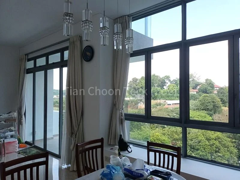 3 Bed Condo for Rent in  Viz At Holland - Image 15