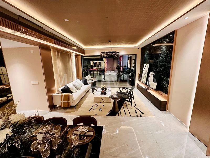 4+1 Bed Condo for Sale in Parktown Residence - Image 7