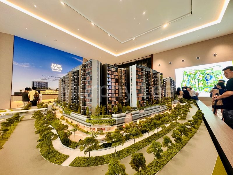 4+1 Bed Condo for Sale in Parktown Residence - Image 32